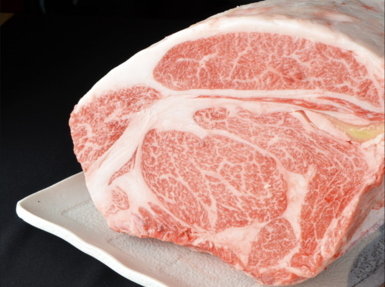 🔥 知れば知るほど美味しくなる！牛肉部位の魅力徹底解説 🔥